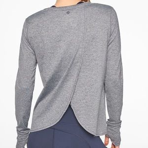 ATHLETA women’s gray long sleeved top